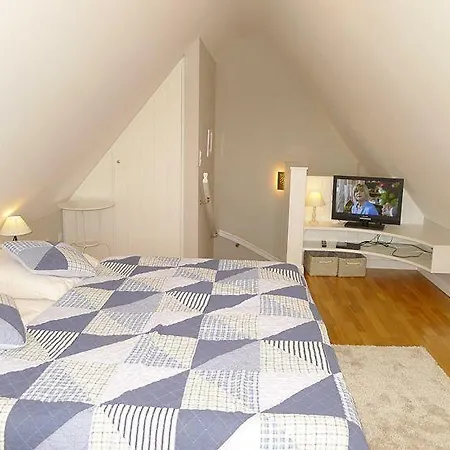 شقة Laendliche-Idylle-Im-Haus-2-302811